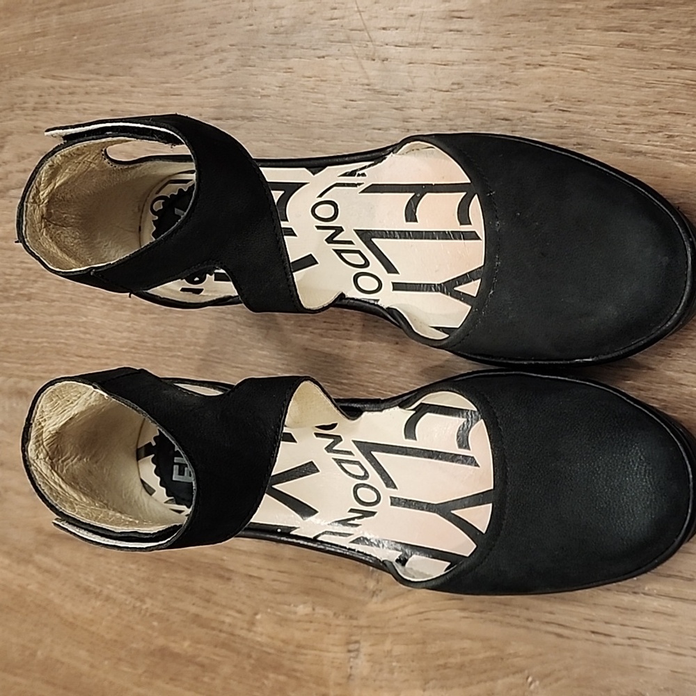 Fly London Piat Mary Jane Shoes Black Nubuck Leather Wedge size EU 37/US 6.5-7